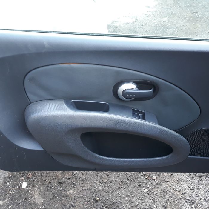 Нисан микра 2006г. 1.4 бензин Кабриолет на части