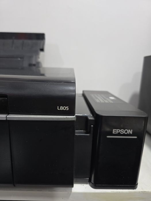 Продам принтер епсон л 805 epson l805