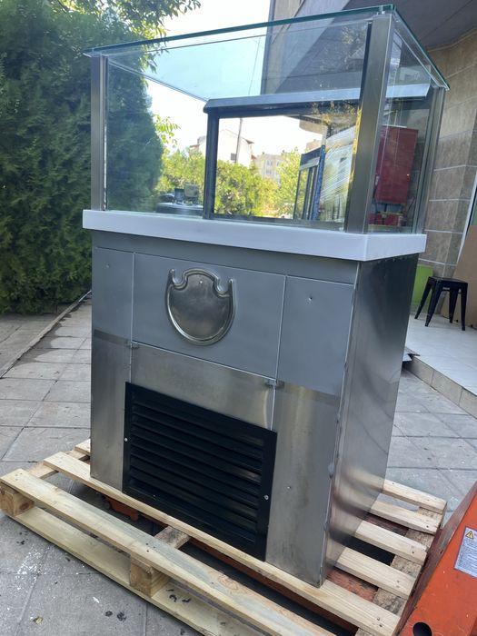 Хладилна витрина хладилна