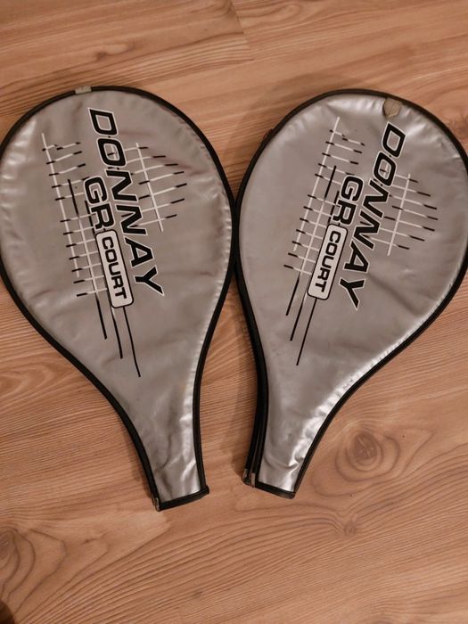 Două rachete de tenis Donnay GR Court (cu husă)
