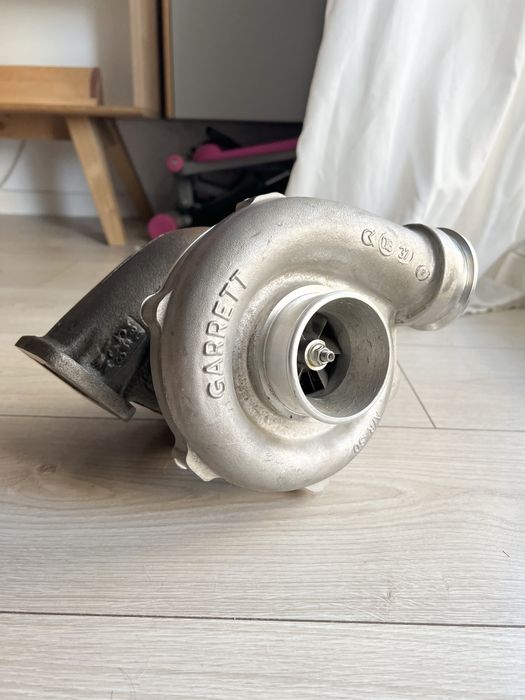 Turbina/turbosuflanta noua garret (m33) A/R50