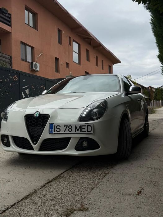 Alfa Romeo Giulietta 2011 diesel, 7.087 € — imagine 1