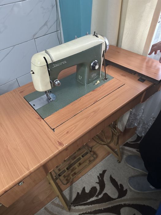 Masina de cusut Ileana