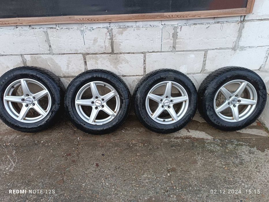 Roți Sharan de iarnă, dimensiune 215/65/R16