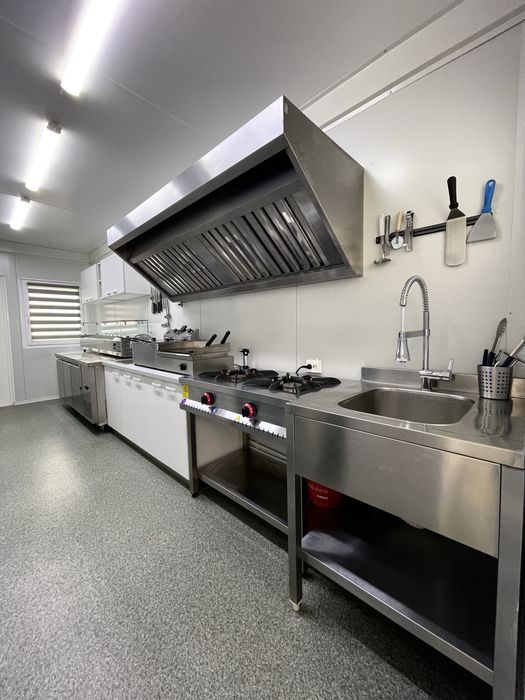 Container profesional fast food – complet utilat