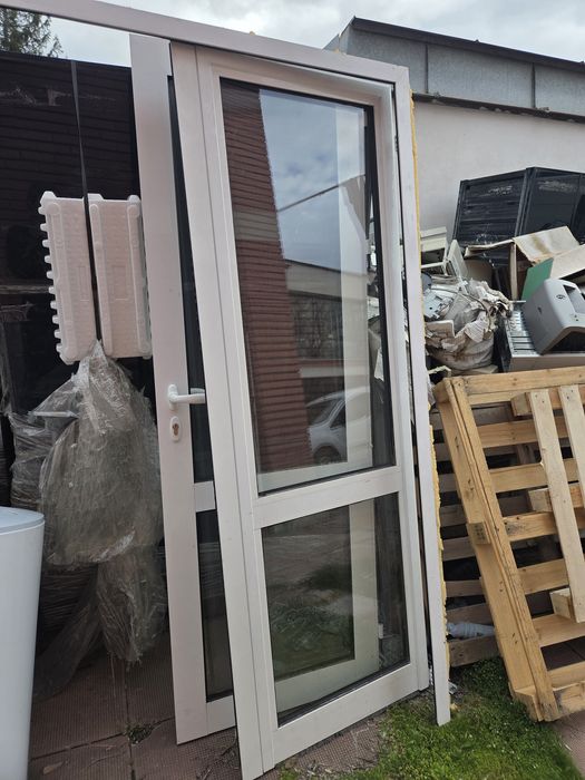 Алуминиева дограма портал две крила