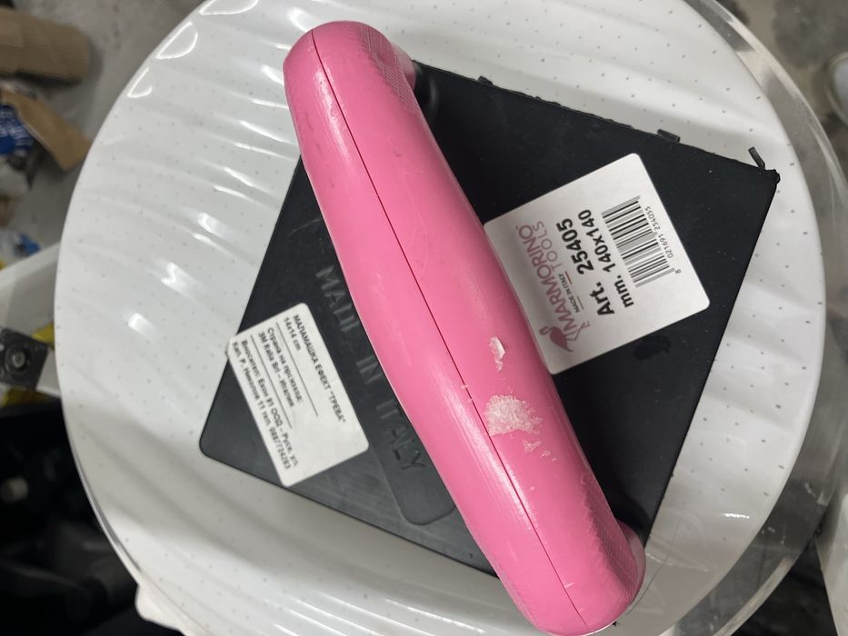 Остатъчни неща от ремонт :) Кабели, первази, мазилки, бои