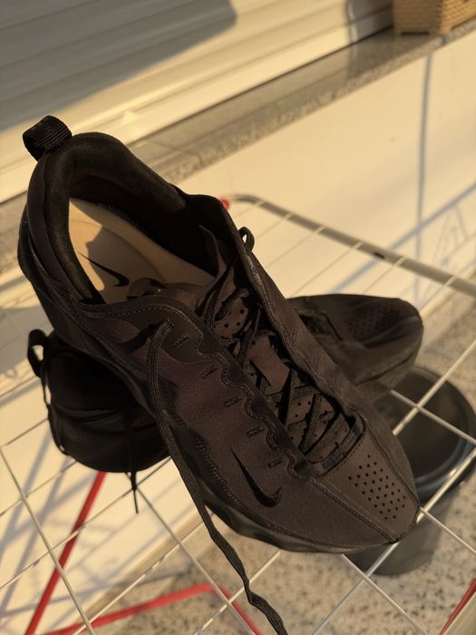 Спортни обувки Nike ava rover