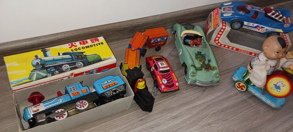 Lot jucării chinezesti