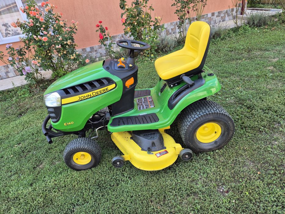 Tractoras de tuns iarba John Deere 22 CP Import USA