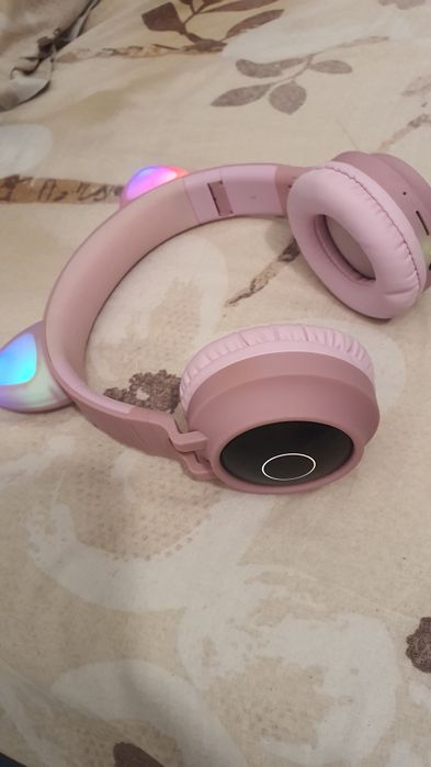 Безжични слушалки on-ear