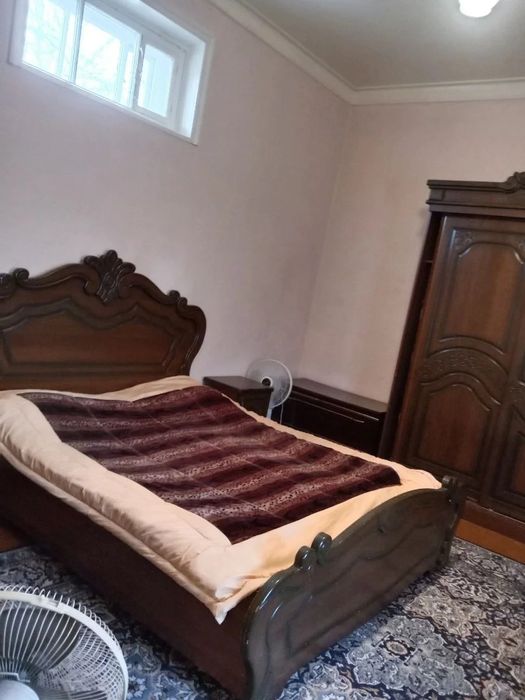 Сдается квартира 2/3/3 от метро А.Навои и м. Пахтакор 100м
