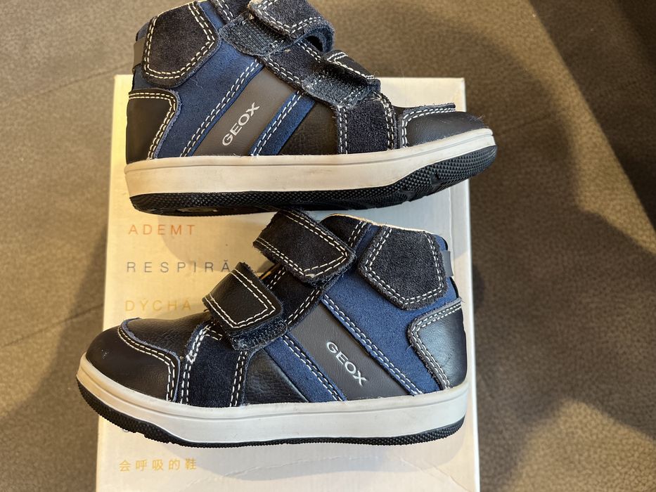 Детски боти Geox