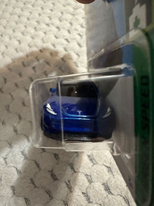 Hot Wheels - Tesla Model Y