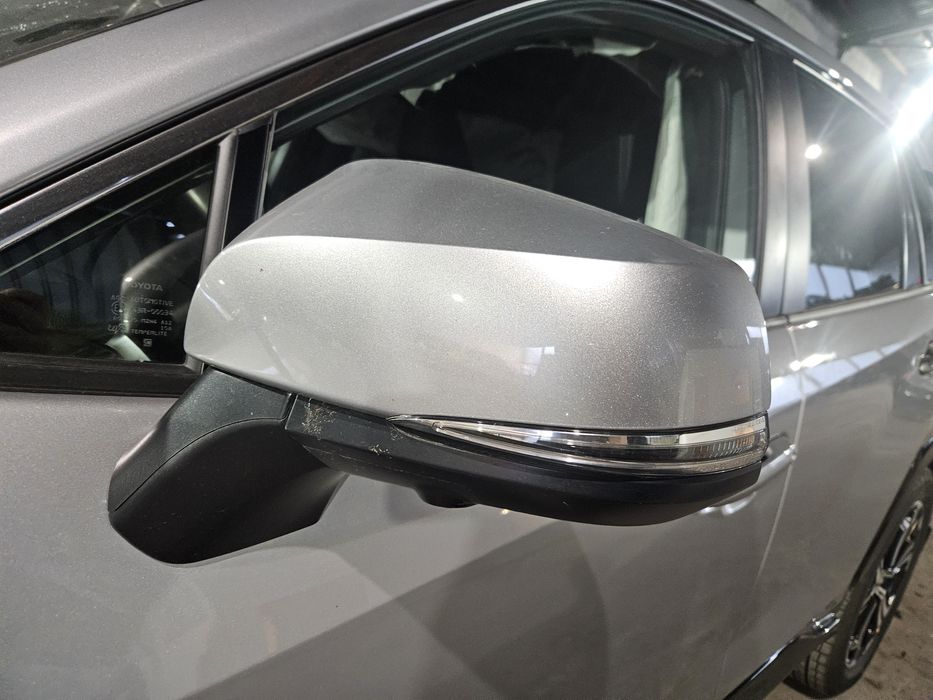 Ляво/дясно огледало за Toyota Rav4 2023г с камера