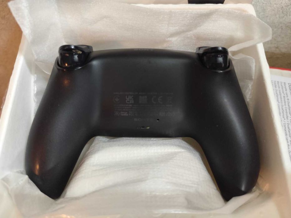 PS5 джойстик в перфектно състояние