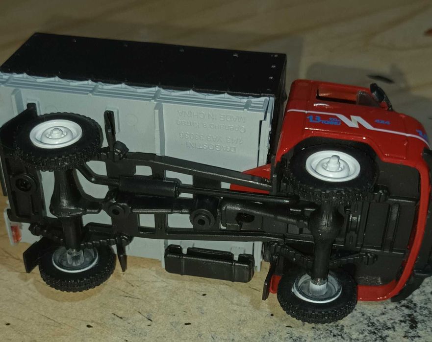 Модель 1/43 Уаз-33036