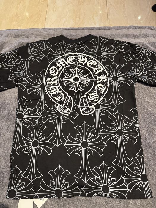 Тениски Off-White, Chrome Hearts, Amiri, Gallery Dept