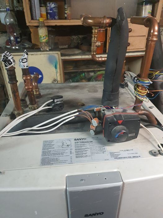 Бартер за баничарка или платформа .Термопомпа 15 kW, внос Германия ,