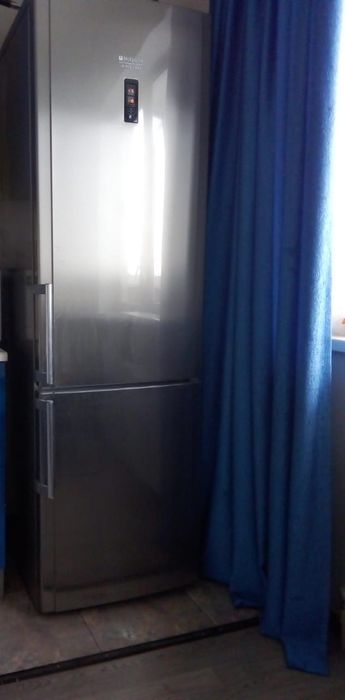 Холодильник Аристон