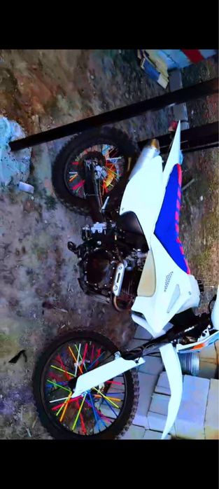 Продам мотоцикл новый