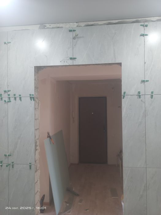 Плиточник .кафелшик .