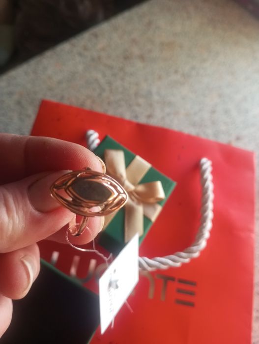 Перстень золото женский