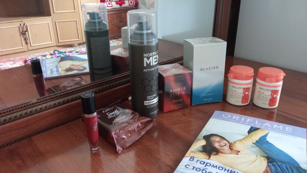 Oriflame kosmetikalari nalishiyda qolda bar
