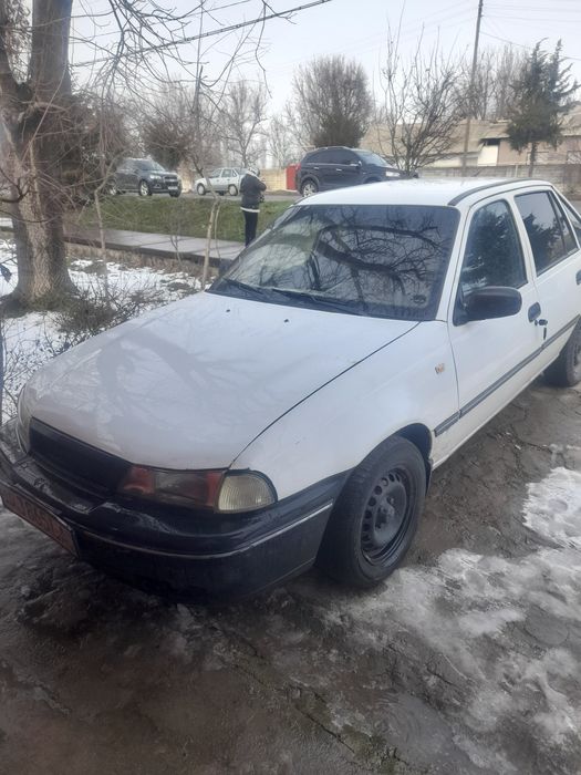 сотилади нексия 1