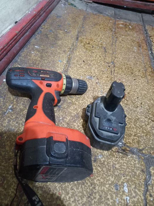 Продам шуруповерт