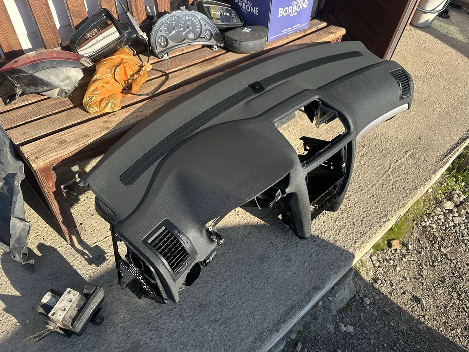 Табло със десен airbag за Шкода Октавия 2008-2013г.!