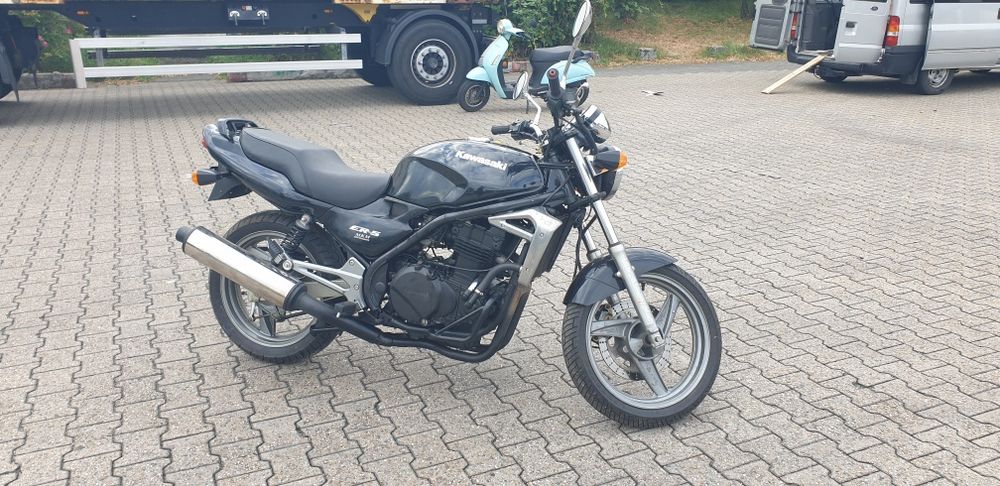 Kawasaki  ER5 .. cu 4550 km...