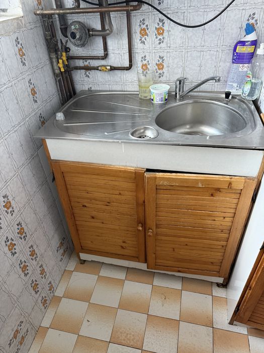 mobila de bucatarie