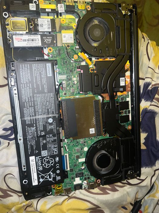 Gaming noutbuk sotiladi