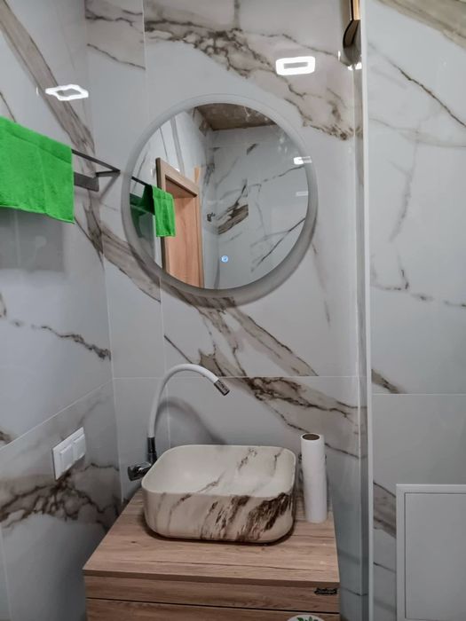 Дава се под наем Тристаен апартамент в Варна, Бриз - 120 кв.м за 918 € - Снимка #6