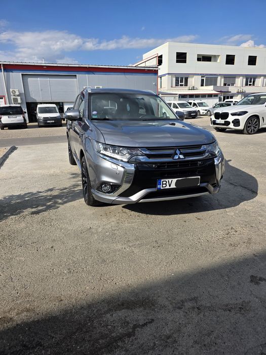 MITSUBISHI Outlander 2017 — imagine 2