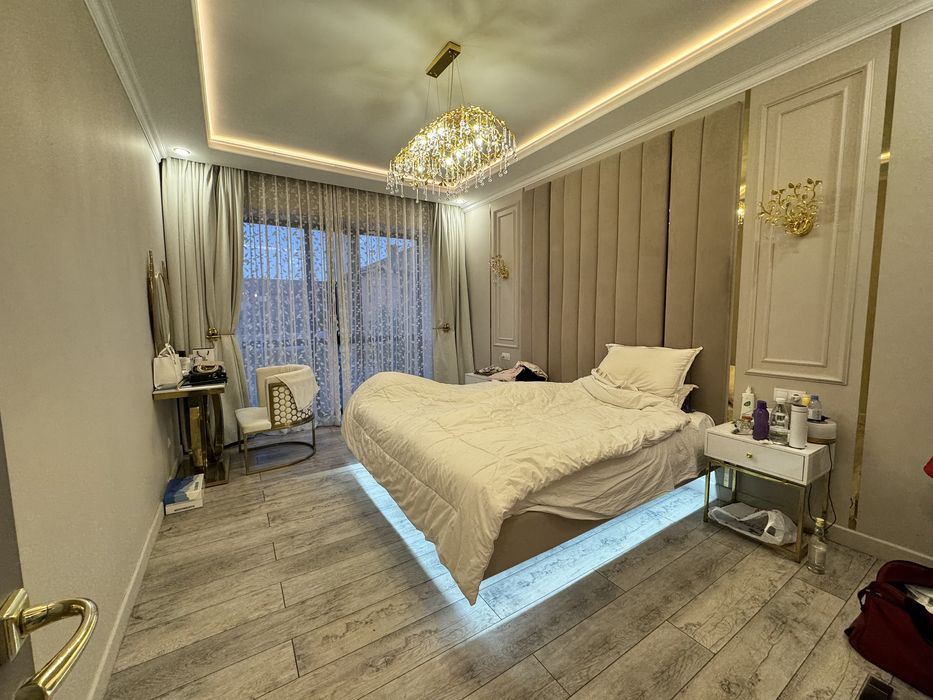 Продам Котедж Дом 400 кв.м.