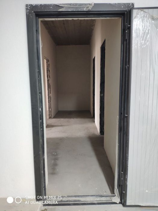 Квартира Коробка 55м²