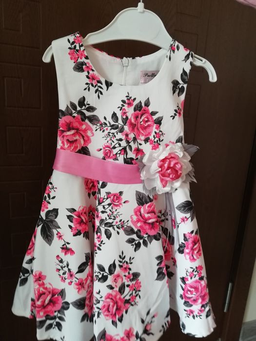 Детски официални рокли