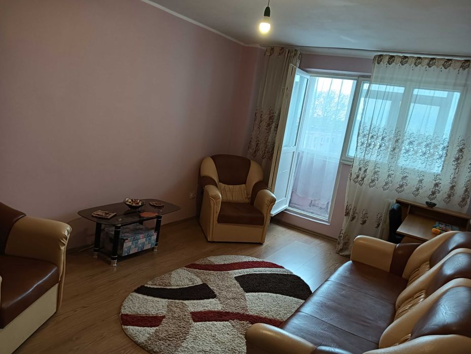 Proprietar , vand apartament 2 camere