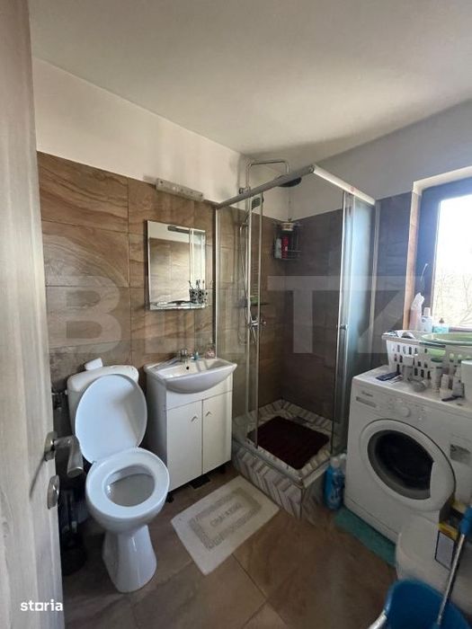 De vanzare Casa cu gospodarie in Mera