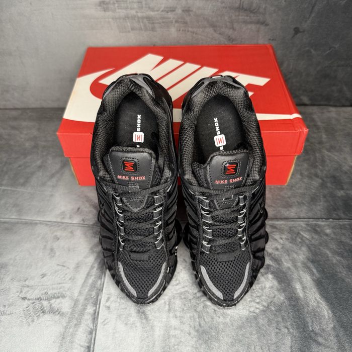 Adidasi Nike W Shox TL sport / Premium 2025