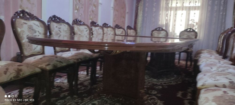 Stol srul soriladi 20kishilik