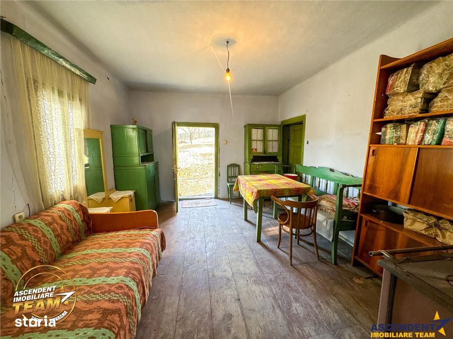 Film! Teren apreciabil, 2.819 mp + casa, Mereni, Covasna