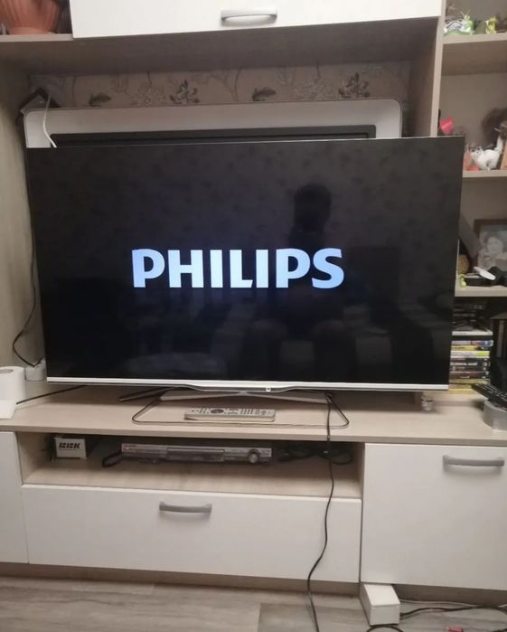 Philips 55 дюймов (140 см) smart tv телевизор
