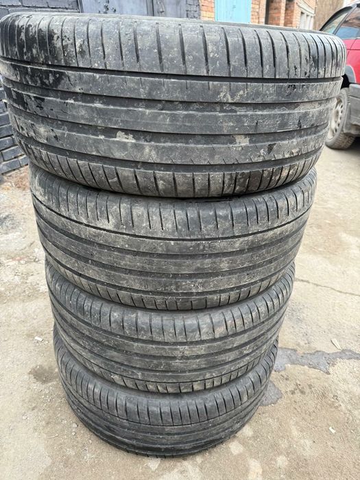 275/45/R21 летние мишлен