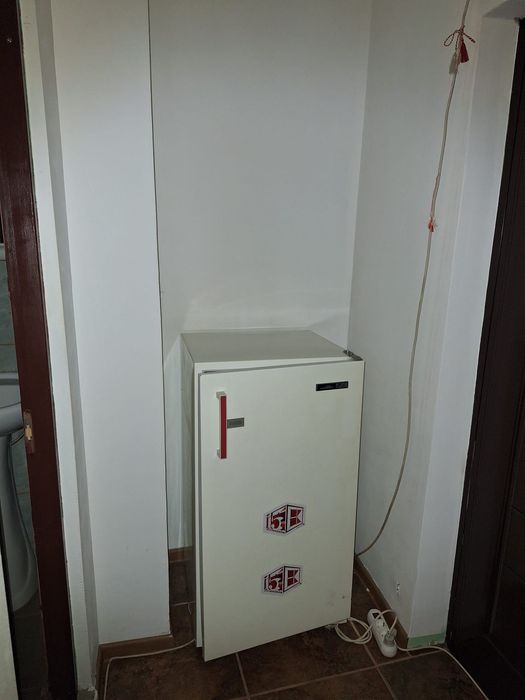 Garsoniera zona Auchan Titan