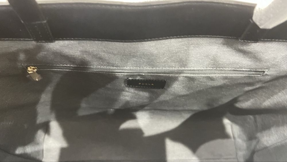 FURLA MIANOVA.100%ориг. В три цвята.Със сериен номер,2г. гаранция