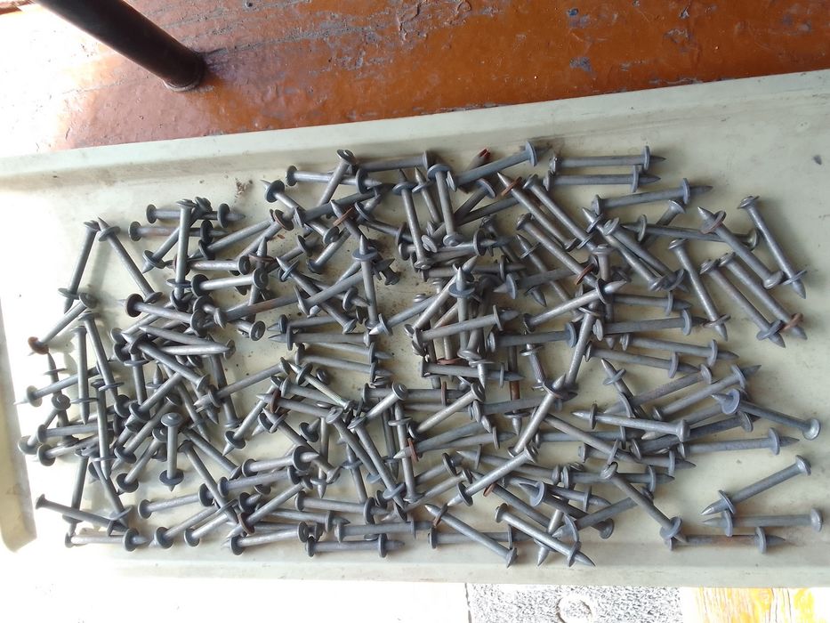 Дюбеля монтажные