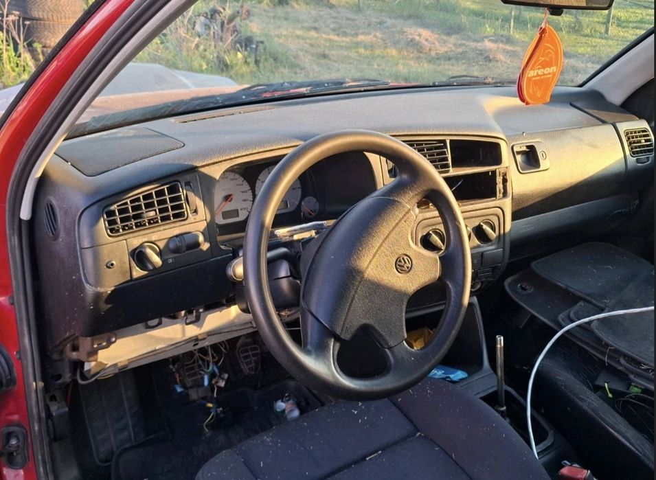 Vw golf 3 1.8 mono 90 НА ЧАСТИ